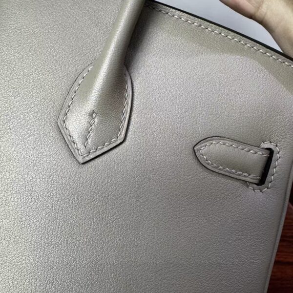 Birkin 25 Handcrafted Saddle stitch  Gris Neve Swift Leather with Palladium Hardware Palladium  Hardware Hand stitched authentic hand-sewn