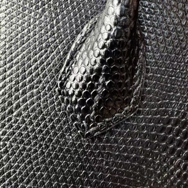 Birkin 25 Black Lizard Skin with Gold Hardware authentic hand-sewn
