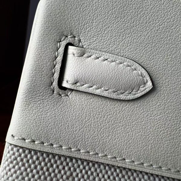 Birkin 25 authentic hand-sewn Canvas & Swift Leather, Cream White (Nata), Palladium Hardware Hand stitched Handcrafted 8 Birkin 25 authentic hand-sewn Canvas & Swift Leather, Cream White (Nata), Palladium Hardware Hand stitched Handcrafted