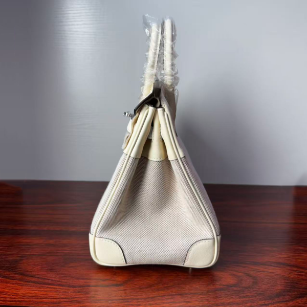Birkin 25 authentic hand-sewn Canvas & Swift Leather, Cream White (Nata), Palladium Hardware Hand stitched Handcrafted 6 Birkin 25 authentic hand-sewn Canvas & Swift Leather, Cream White (Nata), Palladium Hardware Hand stitched Handcrafted