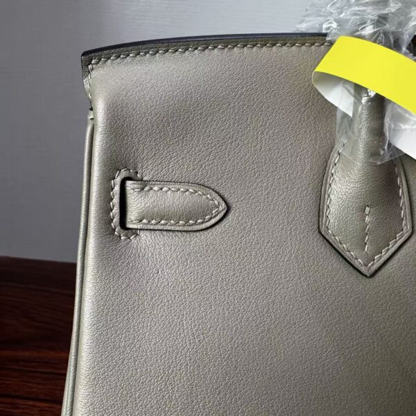 Birkin 25 Handcrafted Saddle stitch  Gris Neve Swift Leather with Palladium Hardware Palladium  Hardware Hand stitched authentic hand-sewn