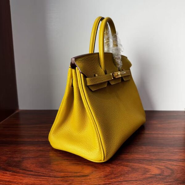 Birkin 25   Saddle stitch Gold 9D Epsom Leather with Gold Hardware Hand stitched authentic hand-sewn