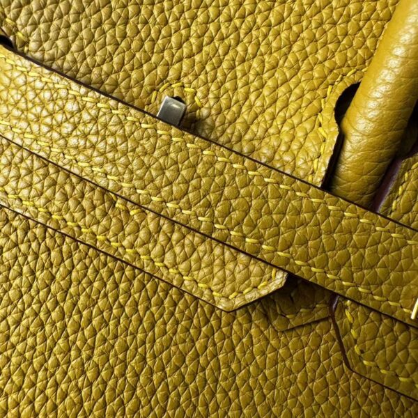 Birkin 25   Saddle stitch Gold 9D Epsom Leather with Gold Hardware Hand stitched authentic hand-sewn