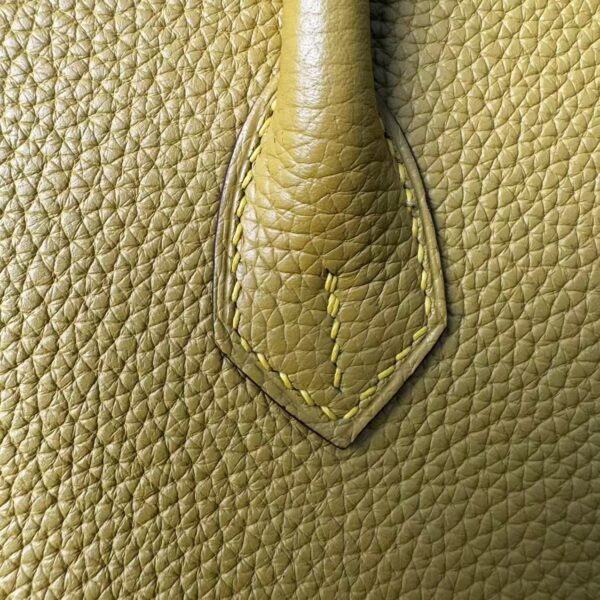 Birkin 25   Saddle stitch Gold 9D Epsom Leather with Gold Hardware Hand stitched authentic hand-sewn