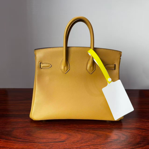 Birkin 25 Biscuit color Jean Swift GOLD Hardware Entirely hand-stitched Original factory leather 2 Birkin 25 Biscuit color Jean Swift GOLD Hardware Entirely hand-stitched Original factory leather