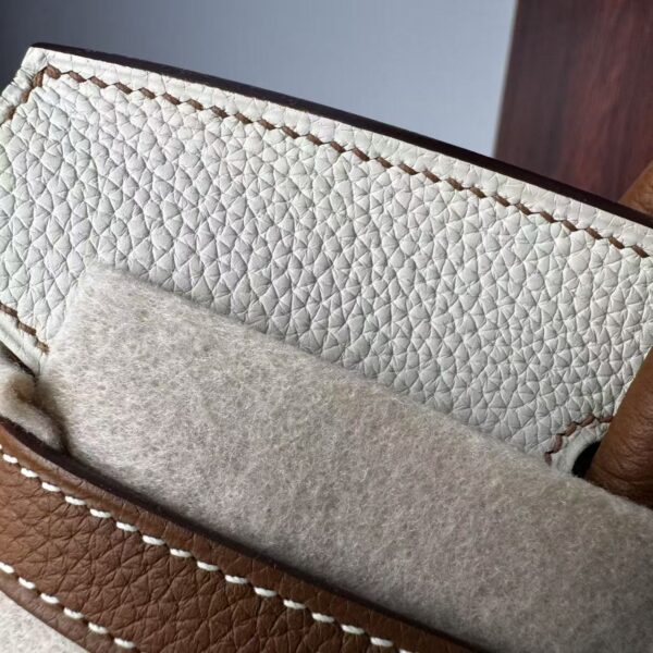 Birkin 25 Handcrafted authentic hand-sewn Togo Leather in Milkshake White & Gold, Gold Hardware Hand stitched Saddle stitch 5 Birkin 25 Handcrafted authentic hand-sewn Togo Leather in Milkshake White & Gold, Gold Hardware Hand stitched Saddle stitch