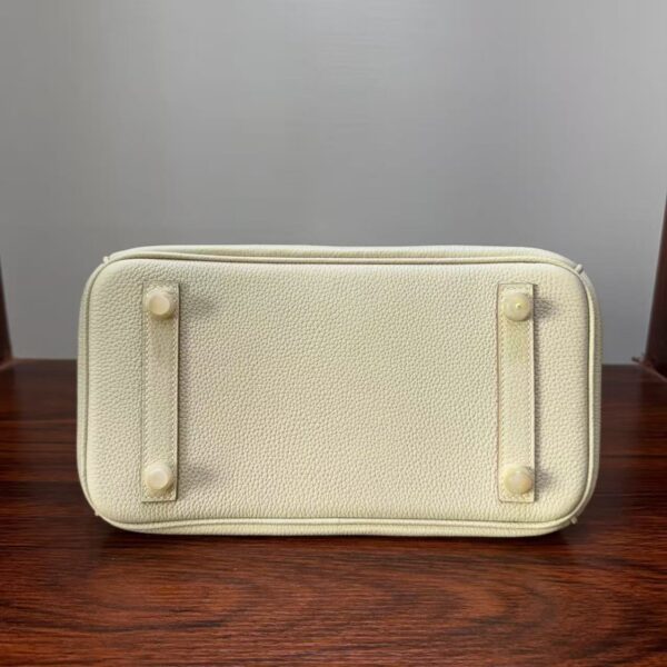 Birkin 25 Handcrafted Sellier Togo Milk White GHW Hand stitched  authentic hand-sewn