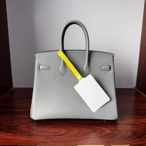 Birkin 25  Saddle stitch authentic hand-sewn in Colombe Grey Togo Leather with Silver Hardware Hand stitched Handcrafted
