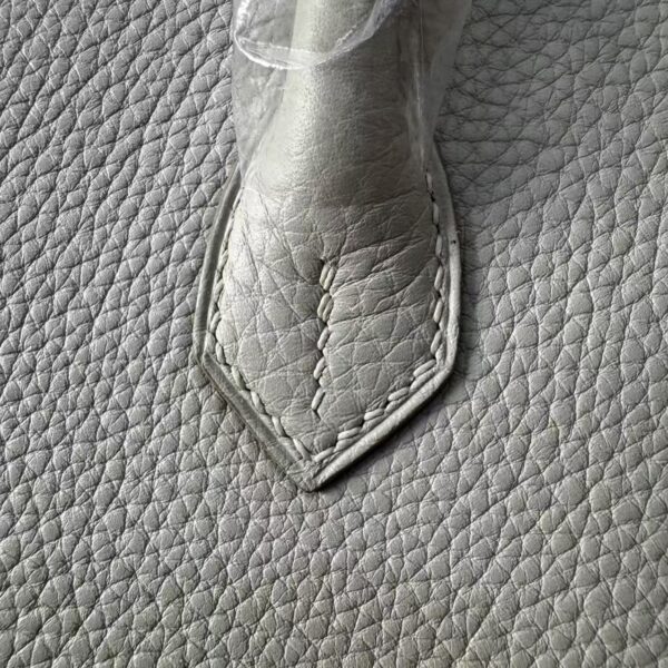 Birkin25 authentic hand-sewn Handcrafted Pearl Grey Togo Silver sophisticated Hand stitched