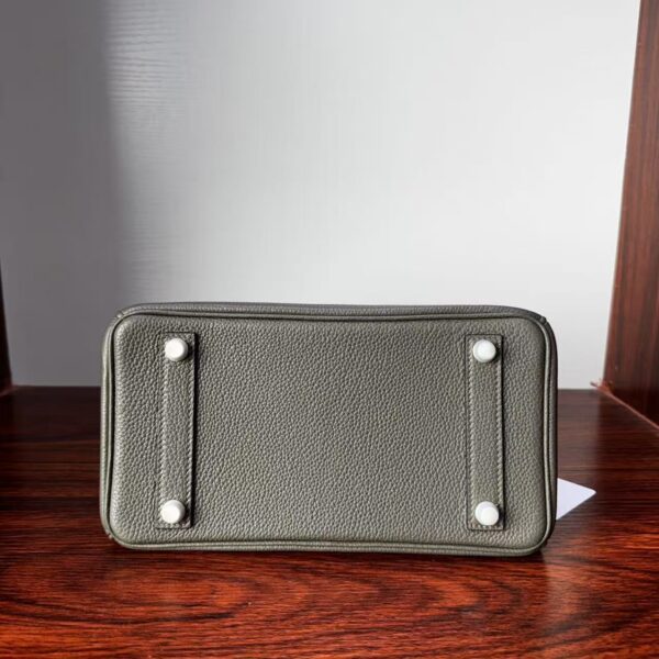 Birkin 25  Saddle stitch authentic hand-sewn Togo Leather in Cumulus Grey with Silver Hardware Hand stitched Handcrafted