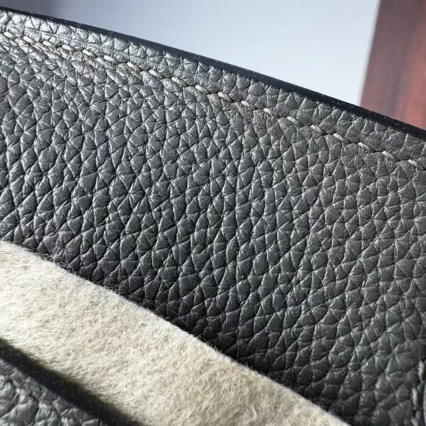 Birkin 25  Saddle stitch authentic hand-sewn Togo Leather in Cumulus Grey with Silver Hardware Hand stitched Handcrafted