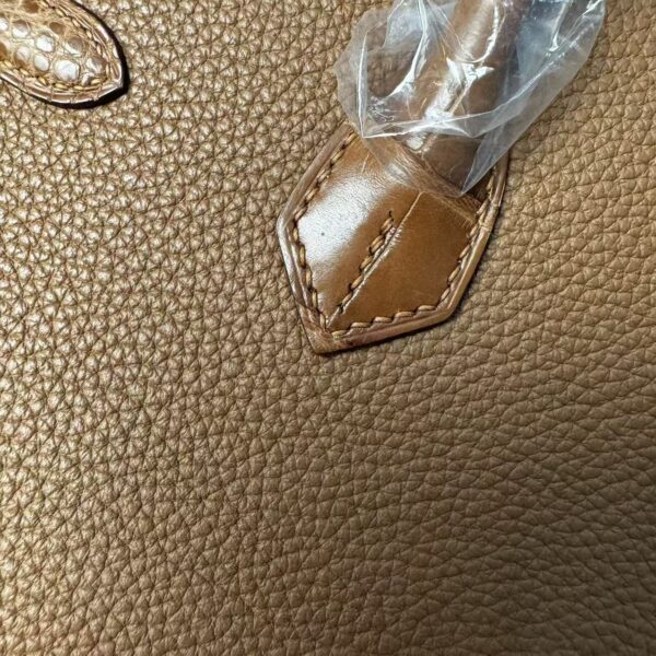 Birkin 25 Handcrafted  Saddle stitch Shiny American Alligator, Gold Brown, Gold Hardware Hand stitched authentic hand-sewn