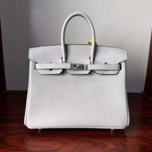  Birkin 25  Saddle stitch authentic hand-sewn in Gris Platine, Togo Leather, Silver Hardware Hand stitched Handcrafted