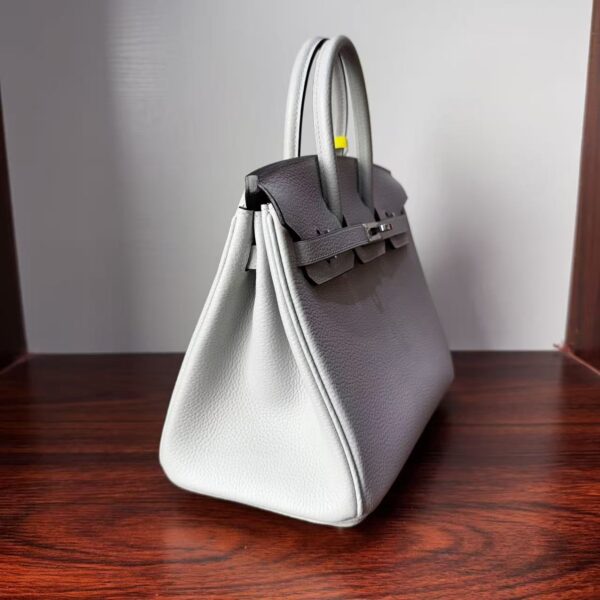 Birkin 25 Saddle stitch authentic hand-sewn in Gris Platine, Togo Leather, Silver Hardware Hand stitched Handcrafted 4 Birkin 25 Saddle stitch authentic hand-sewn in Gris Platine, Togo Leather, Silver Hardware Hand stitched Handcrafted