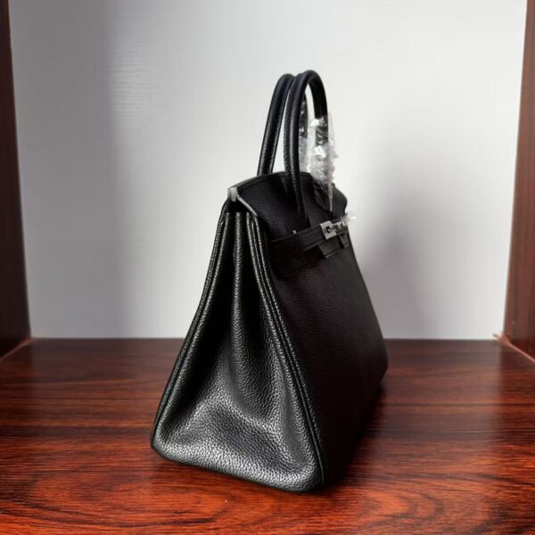 Birkin 25 Saddle stitch authentic hand-sewn Black Barenia Faubourg Saddle Leather Silver Hardware Hand stitched Handcrafted 4 Birkin 25 Saddle stitch authentic hand-sewn Black Barenia Faubourg Saddle Leather Silver Hardware Hand stitched Handcrafted